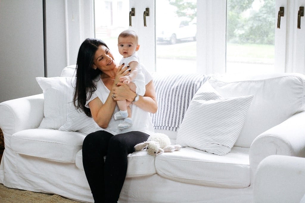 It’s science: This is why you hold your baby on the left side