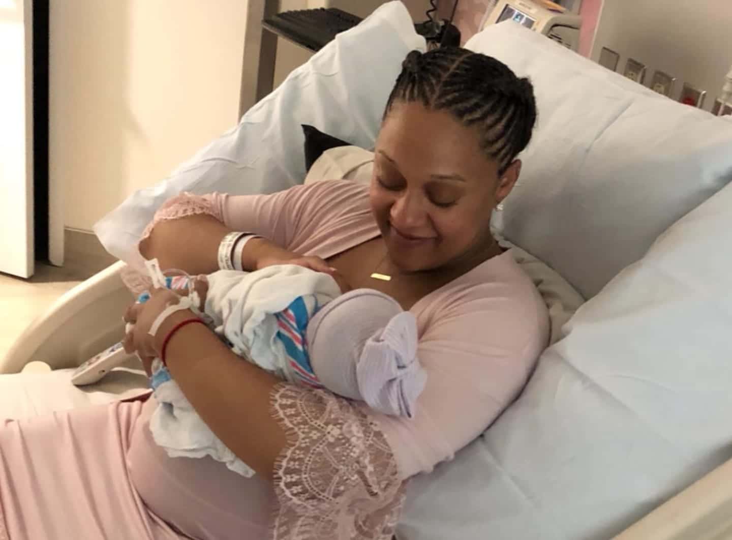 Tia Mowry opens up about how breastfeeding is different with every baby woman breastfeeding baby
