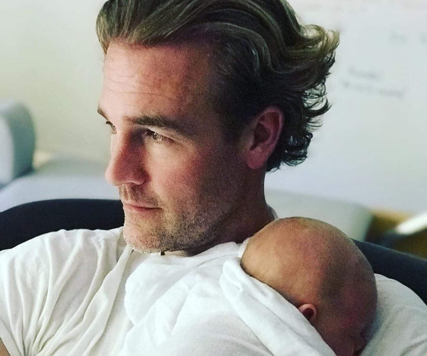 James Van Der Beek shares powerful message about miscarriages James Van Der Beek