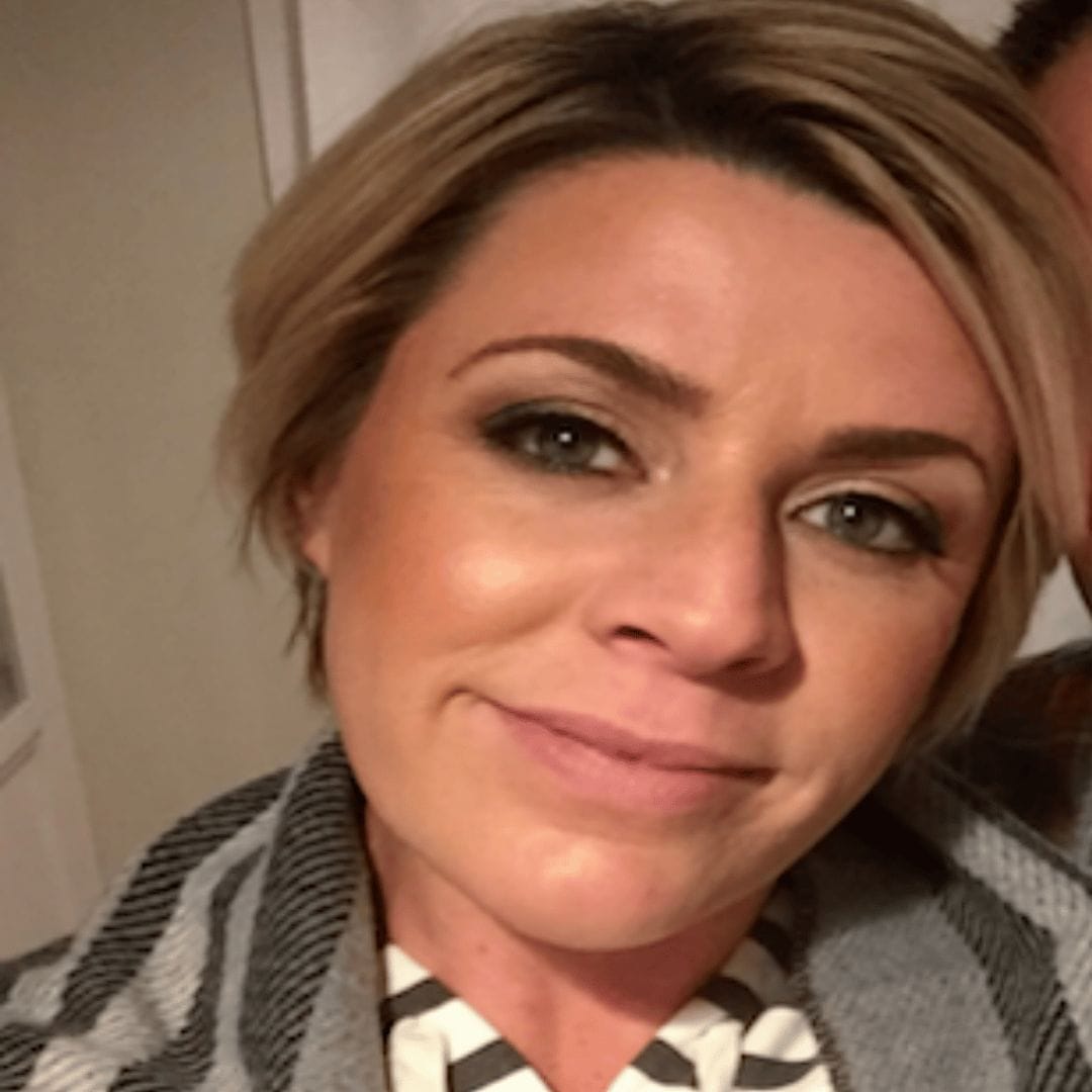 Mandy on postpartum depression and loneliness selfie of a woman - essay on postpartum depression and loneliness