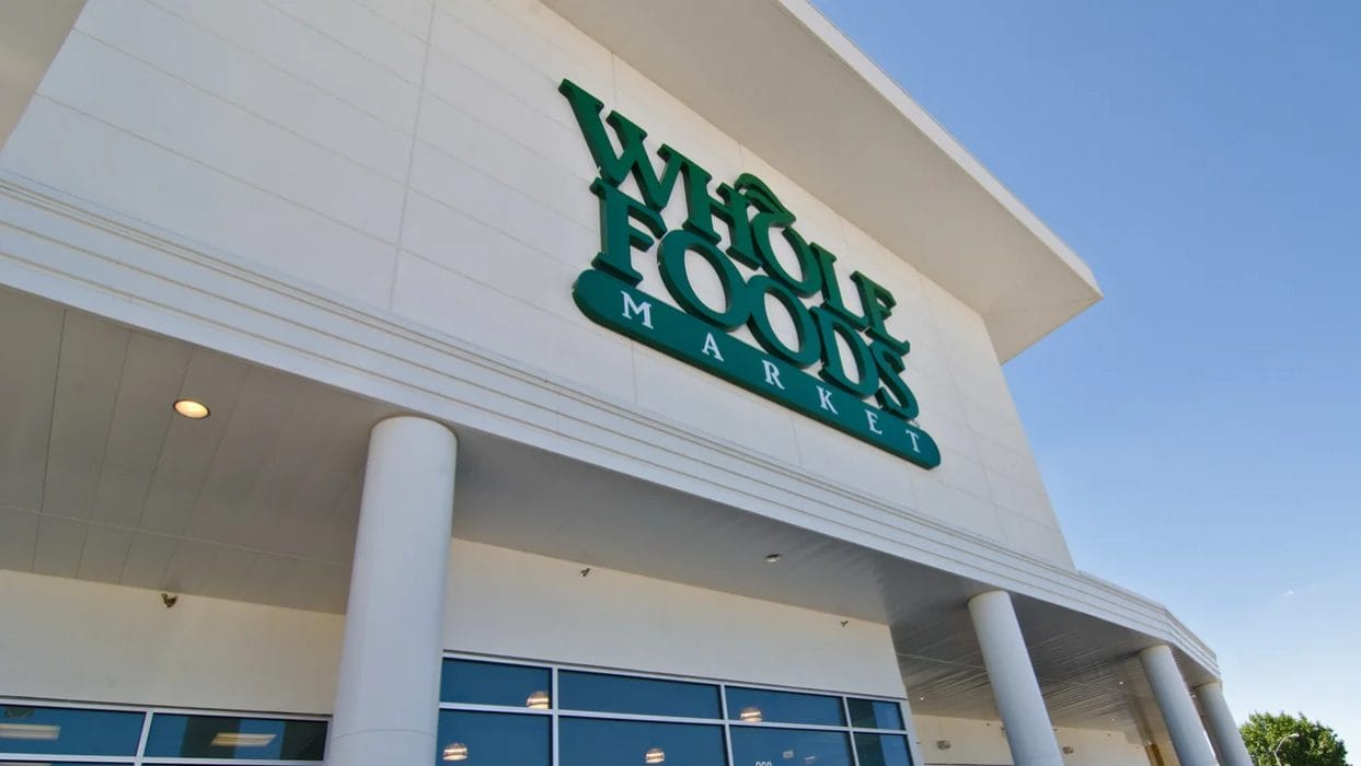 Whole Foods baby spinach recall: What parents need to know exterior of a whole foods store