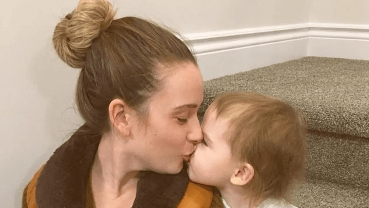 On International Women’s Day, we celebrate 10 everyday women who do extraordinary things mom kissing daughter