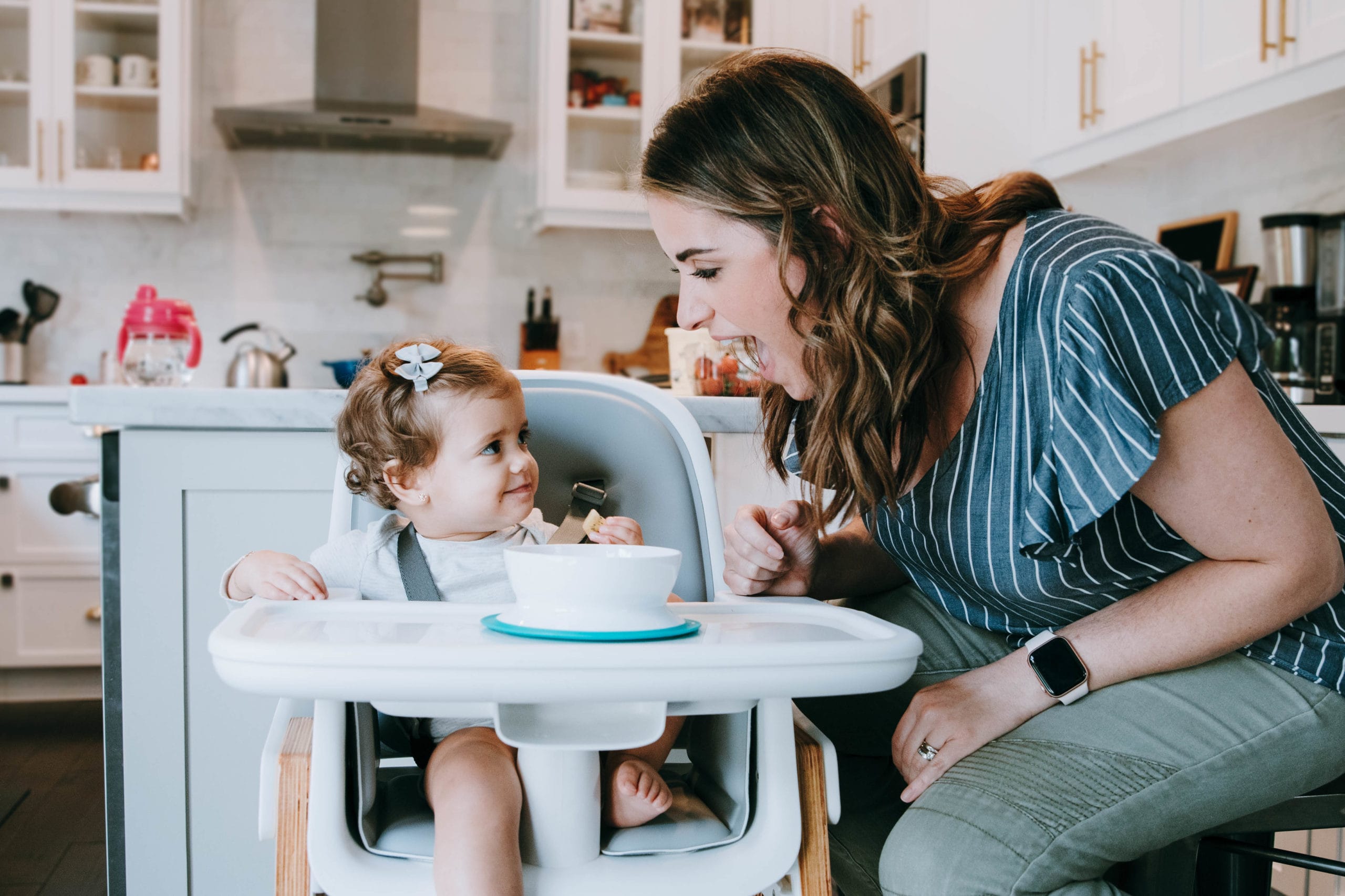 10 ways to be a positive parent when your child doesn’t want to eat 10 positive parenting techniques when your kid is a picky eater featured scaled - Motherly