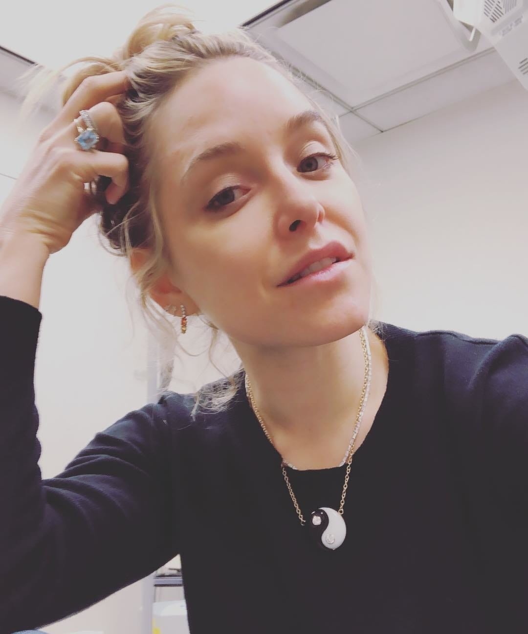 Jenny Mollen accidentally dropped her son, fracturing his skull—and we feel for her