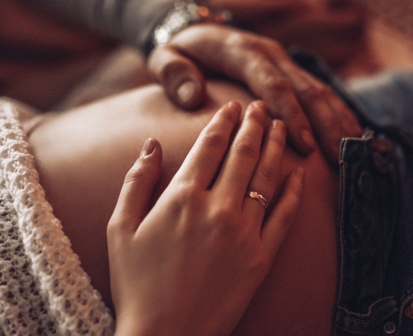 I never wanted to be a mom—and then I got pregnant pregnant woman putting hands over her belly