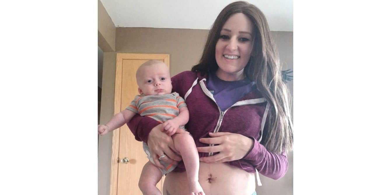 Kyleen on thinking postpartum depression couldn’t happen to her mom taking selfie with baby - essay on postpartum depression