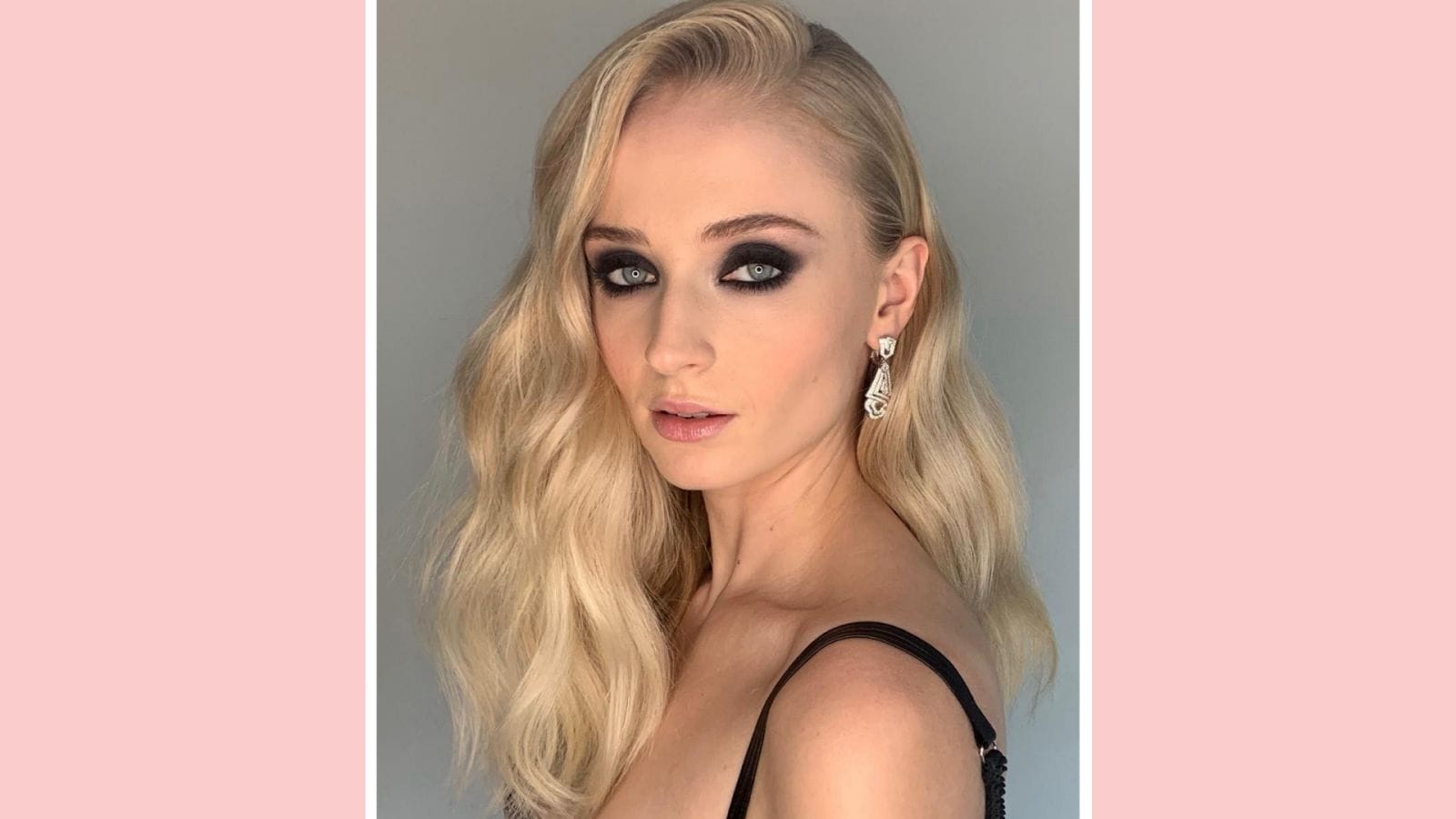 Sophie Turner reveals she wore a mask while giving birth