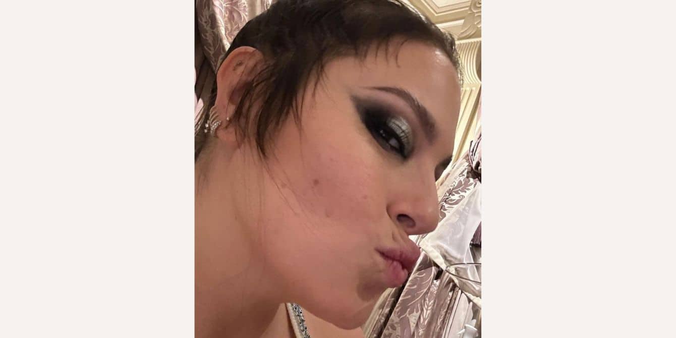 Ashley Graham gets hilariously real about her postpartum baby hairs Model Ashley Graham shows postpartum hair regrowth.