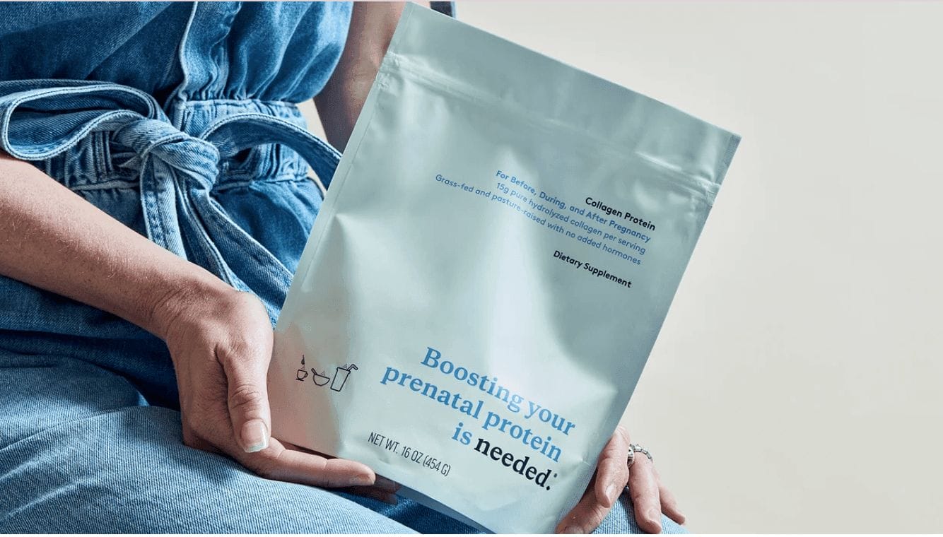 This bestselling collagen protein powder is perfect for pregnant mamas woman holding collagen bag