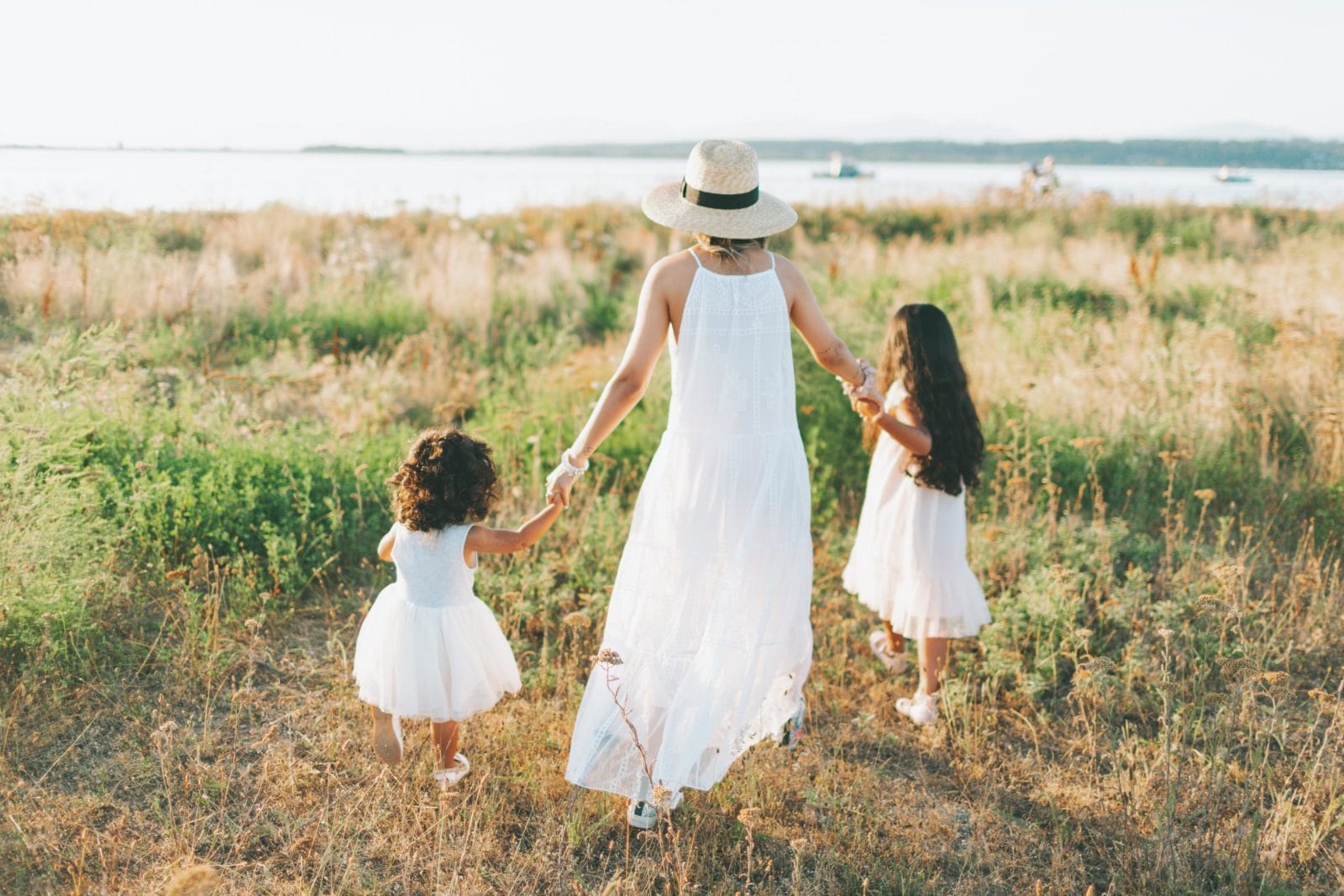 11 mommy + me outfits that don’t scream “matchy-matchy”