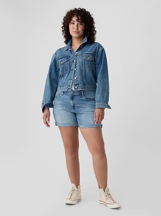 Gap 5" Mid Rise Denim Girlfriend Shorts