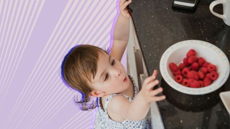 How to expertly manage your child’s food allergies during events and holidays—and have peace of mind