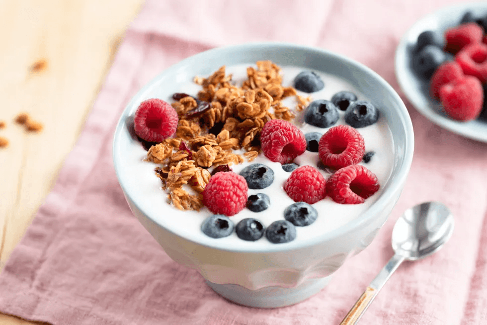 breakfast parfait recipe - Motherly