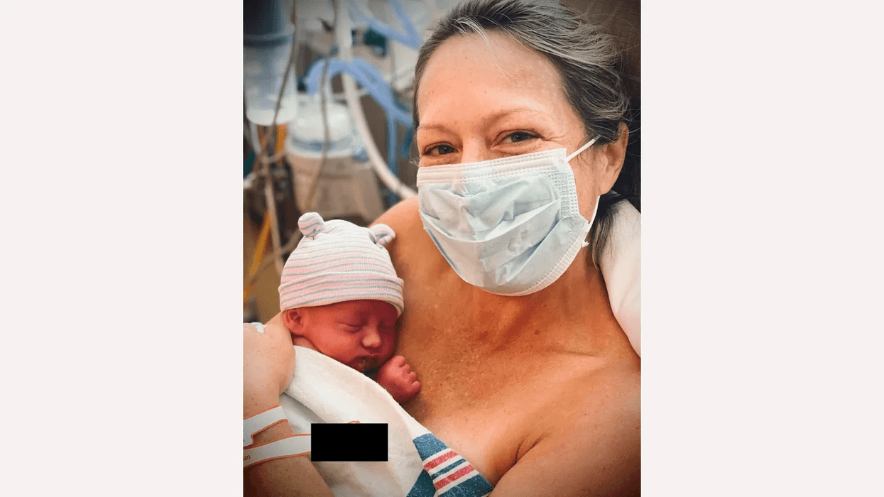 All the celebrity babies born in 2021 (so far) dylan-dreyer-holding-newborn