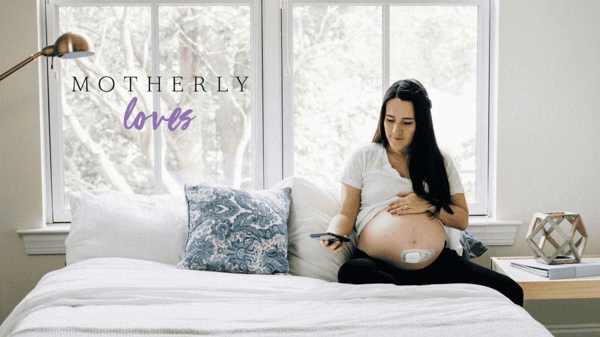 6 things you need in your labor prep survival kit pregnant woman checking her belly