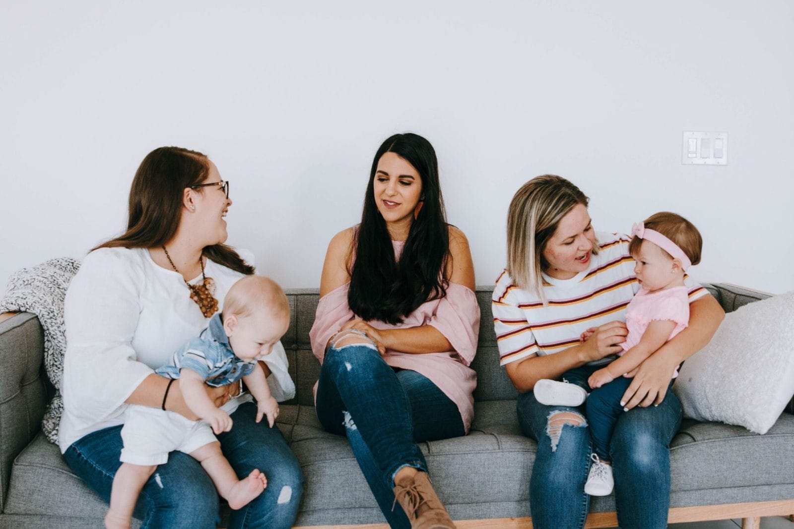 The real reason it’s so hard to make mom friends
