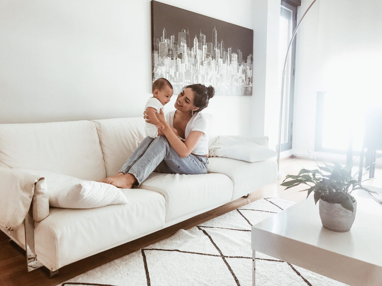 How I got rid of the clutter + overwhelm to achieve a more peaceful family life
