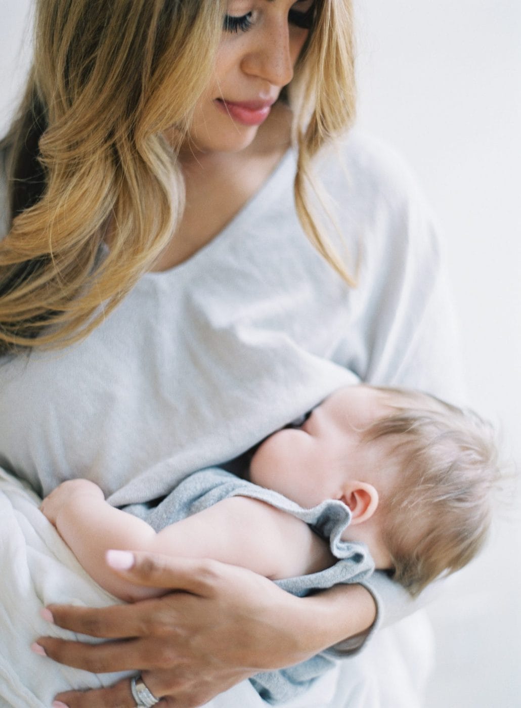 Lactation experts spill their 6 secrets to breastfeeding success