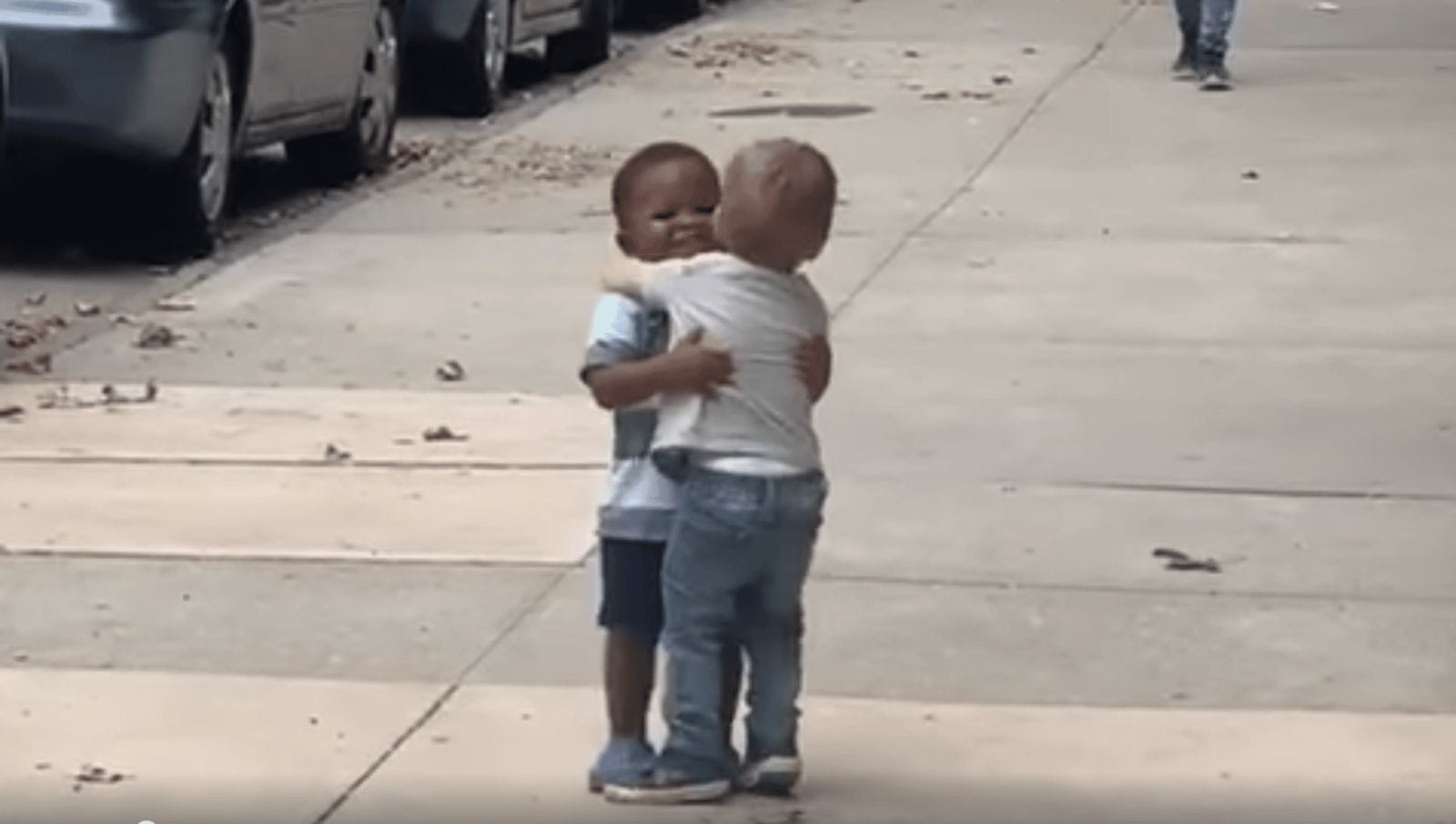 This viral video of toddlers hugging takes on new meaning in the wake of George Floyd