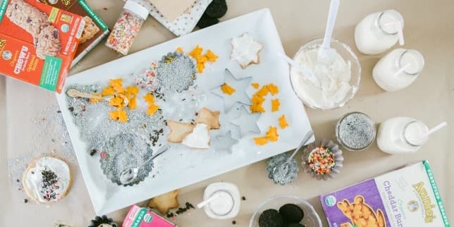New Mom Holiday Party Guide New Mom Holiday Party Guide