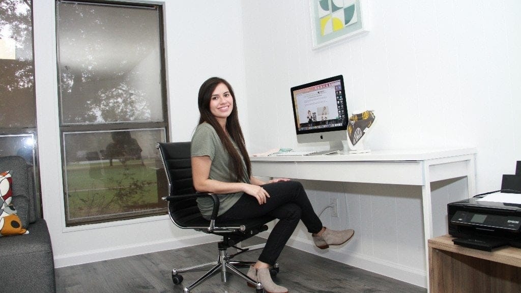 4 ways to create a dreamy + productive home office