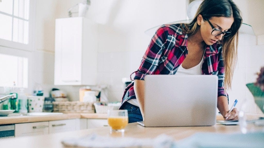 The stay-at-home secret: I stay at home + I earn an income, too