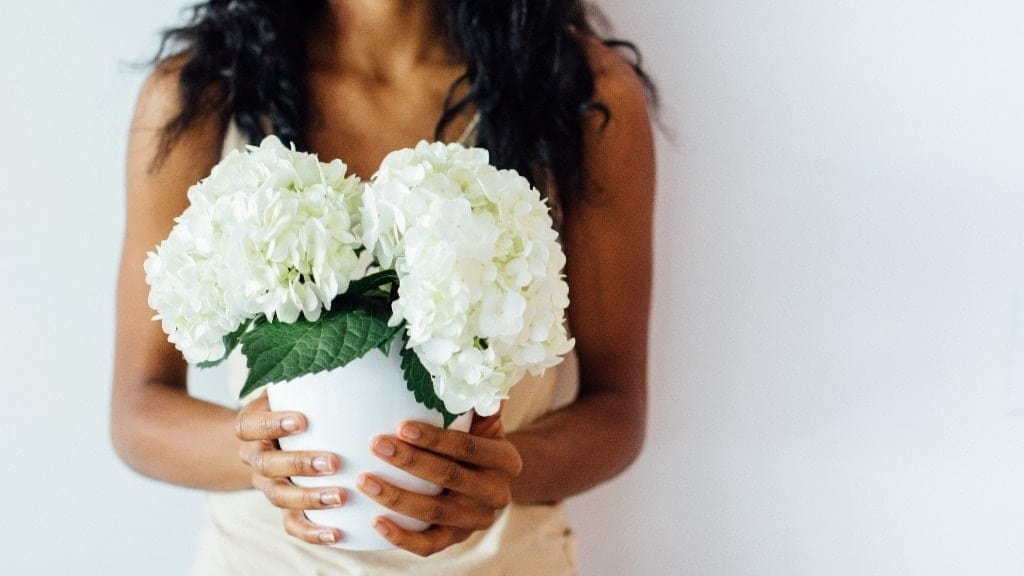 Self-care is possible, mama: 5 ways to nurture yourself while nurturing your child