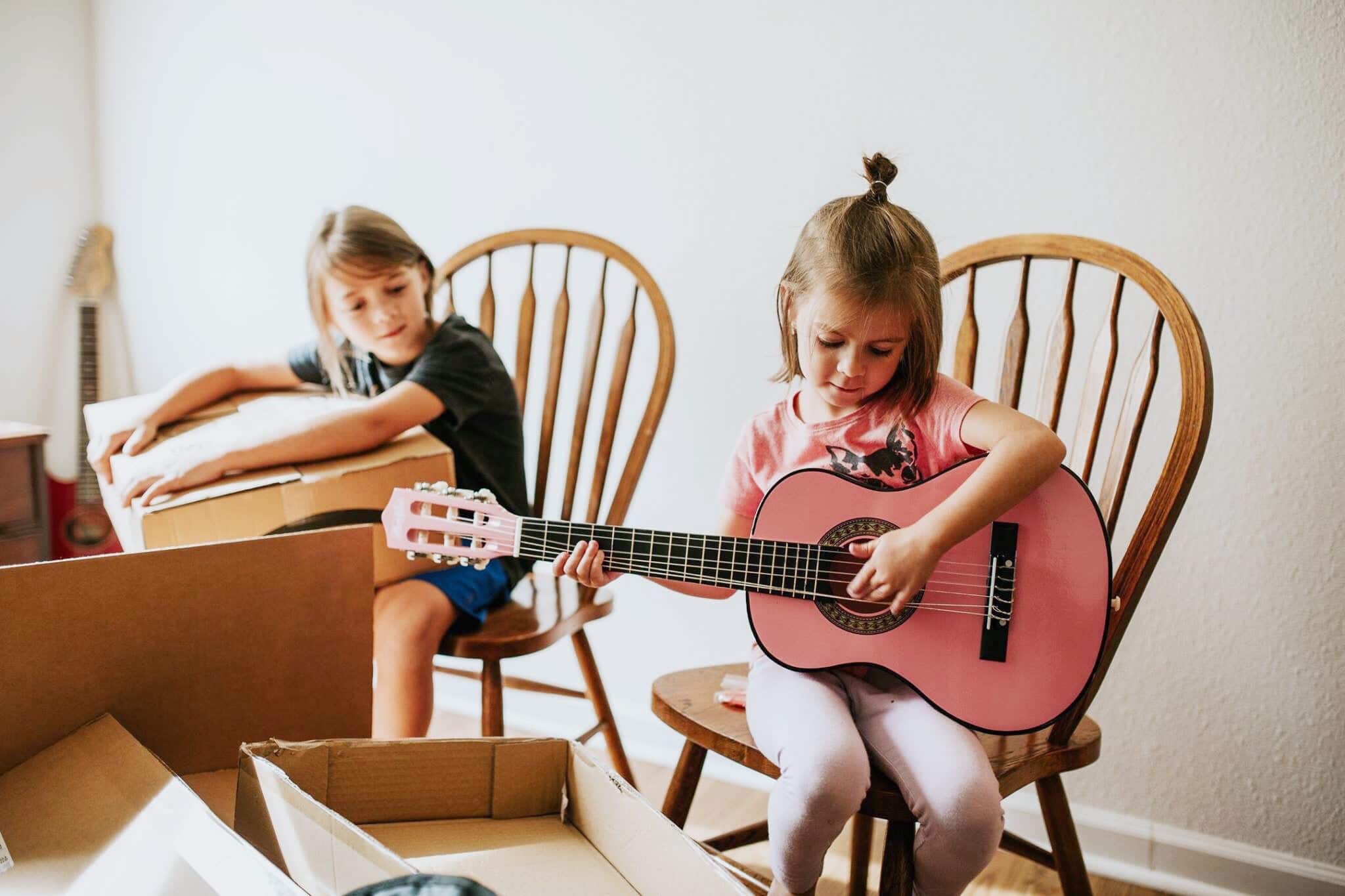 8 simple ways to bond with each of your children individually