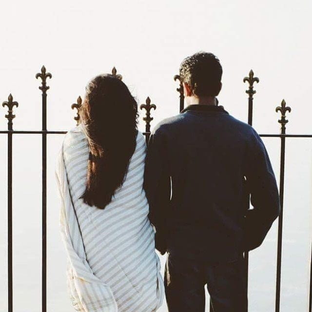 Why happy couples turn toward each other in times of stress + how to do it