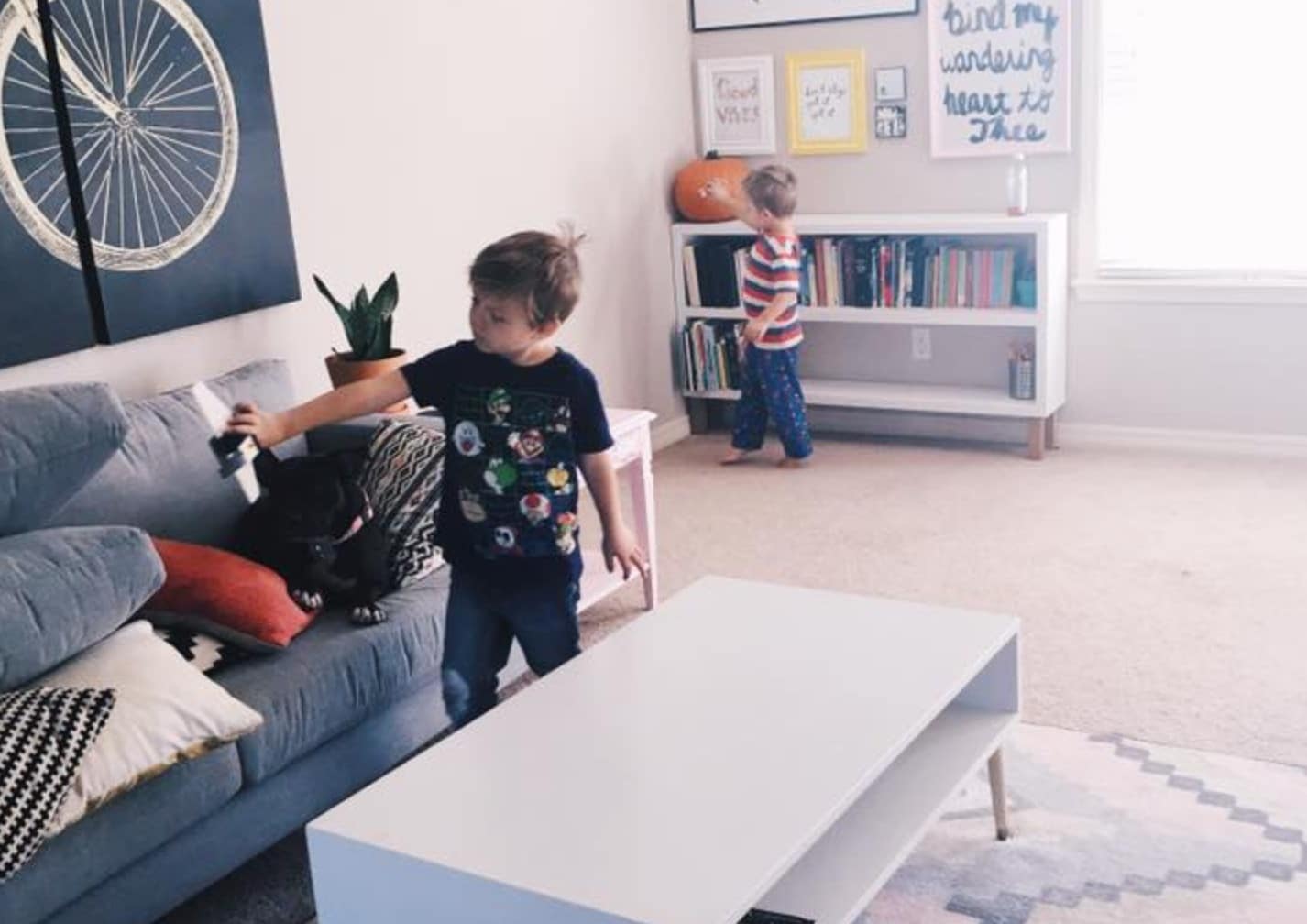 How you can stop living for naptime kid playing in living room