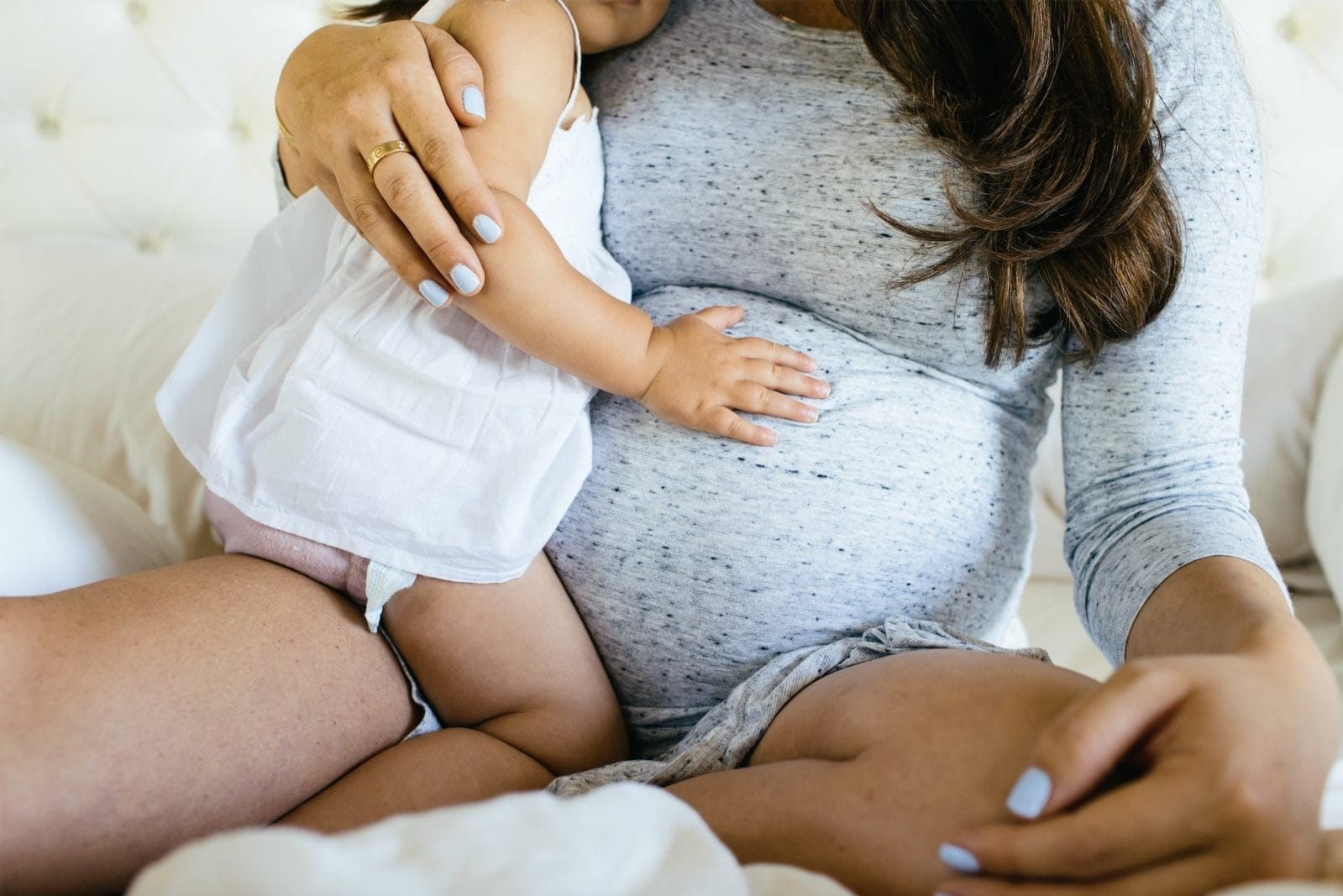 Hey mama, it’s time to ditch the clothes that no longer fit