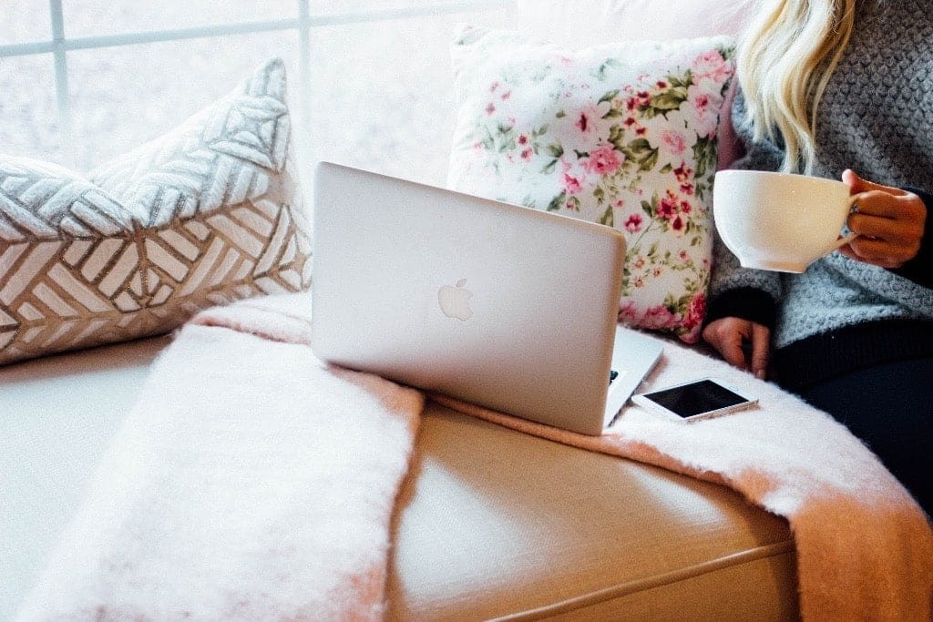 Do you sneak Netflix time? (So do lots of moms, survey reveals)