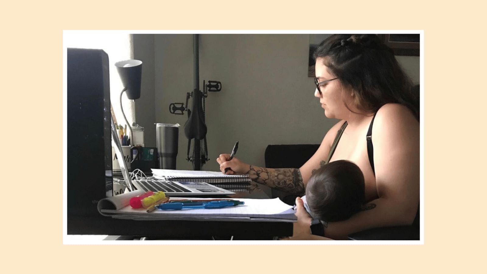 This breastfeeding mother was shamed by a professor for trying to feed her baby