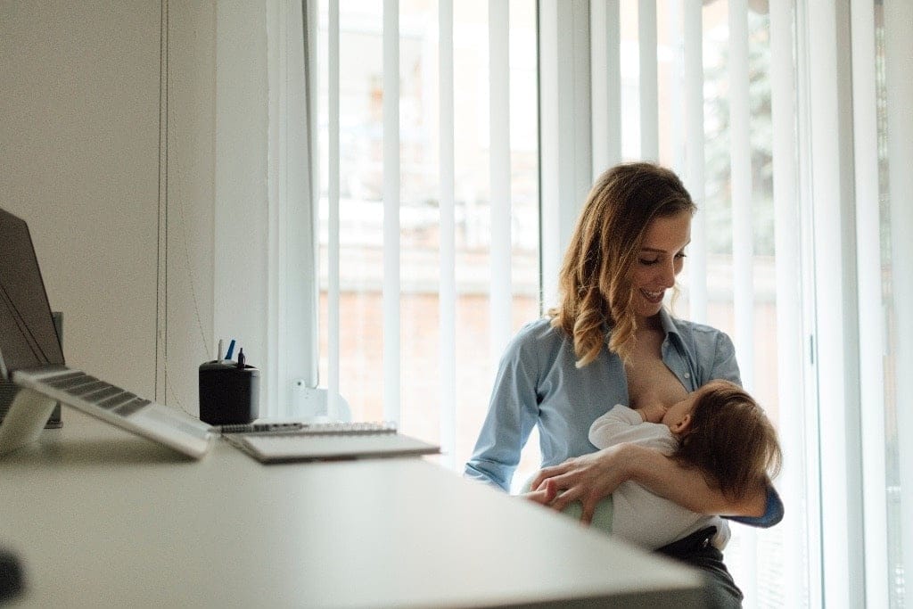 10 ways breastfeeding moms should get better support in the U.S.