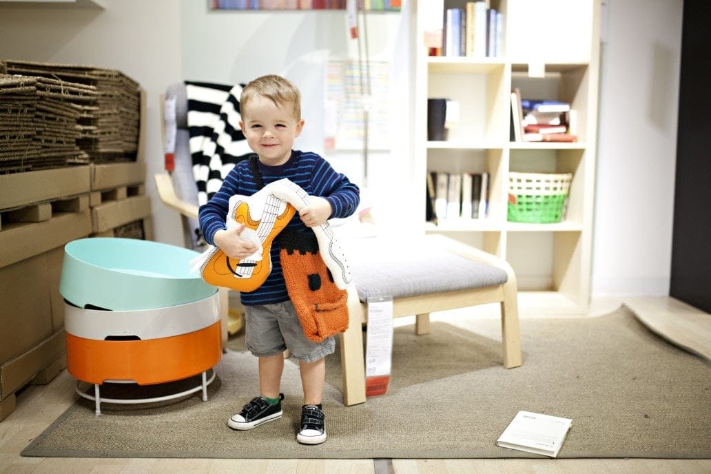 Time for a shopping spree: IKEA’s 9 most popular baby & kid items little boy playing in IKEA