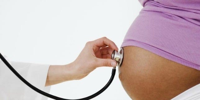8 Things That Will Happen to Your Belly During Pregnancy