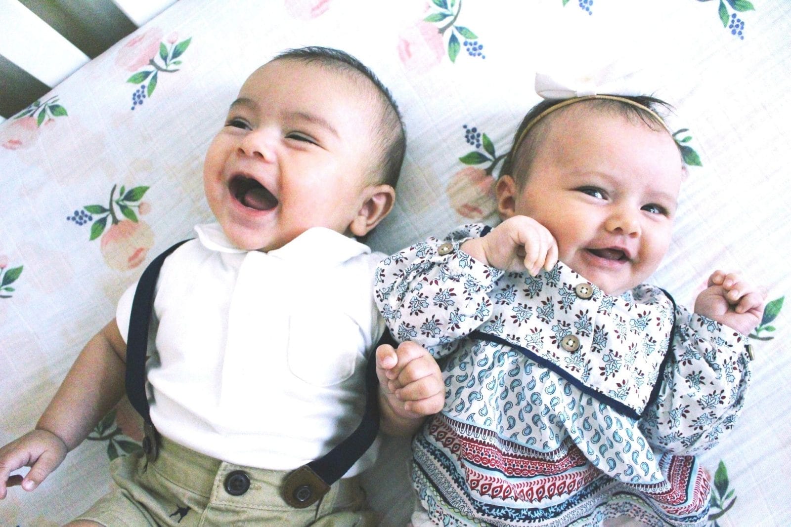 Oh, baby! ❤️ These are 2016’s top baby names, in every state boy and girl baby laying together