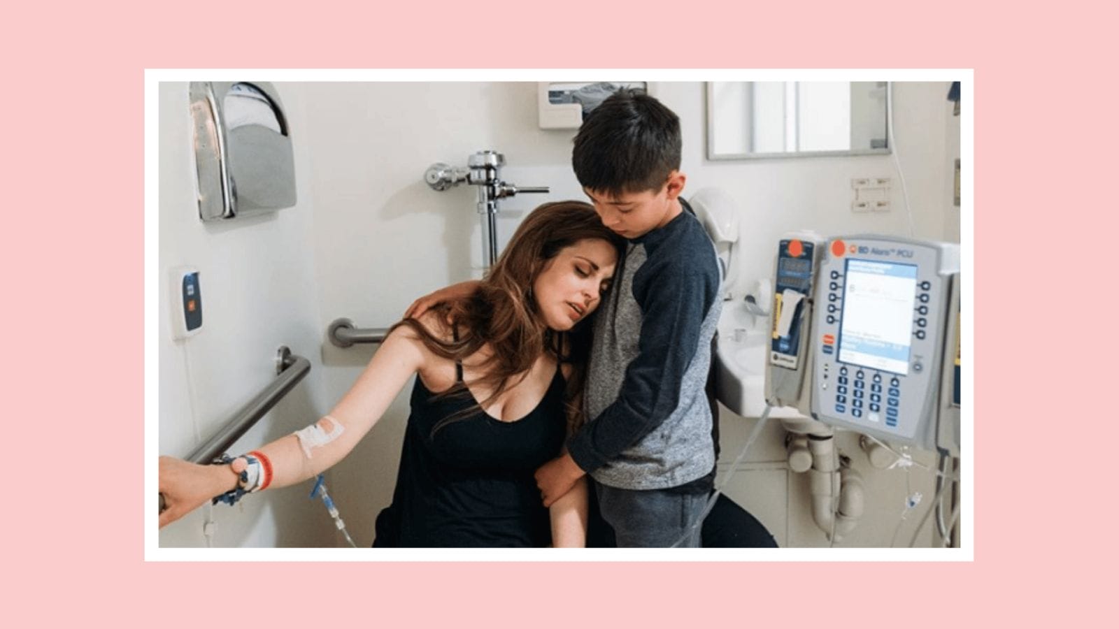 These powerful photos show 9-year-old boy helping his mom through labor son comforting mom while in labor