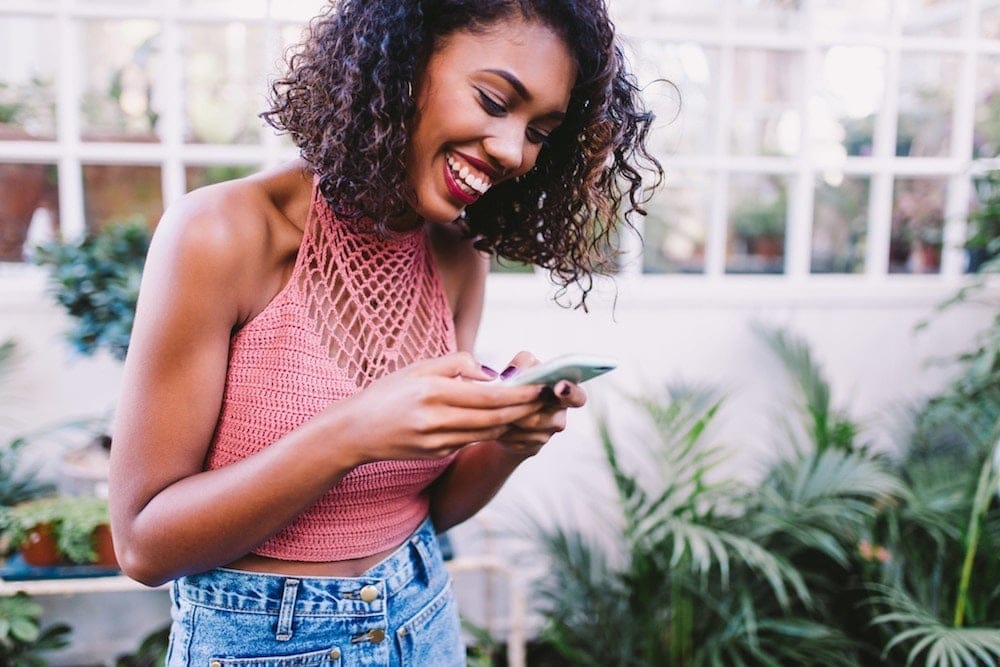 Texts we wish our husbands would send us in the middle of the day