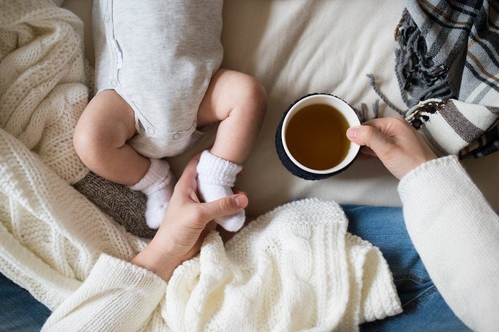 When babies can’t sleep, it’s all parents can think about, says study baby in bed with parents