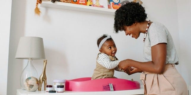 How to Create a Natural Medicine Cabinet for Your Family
