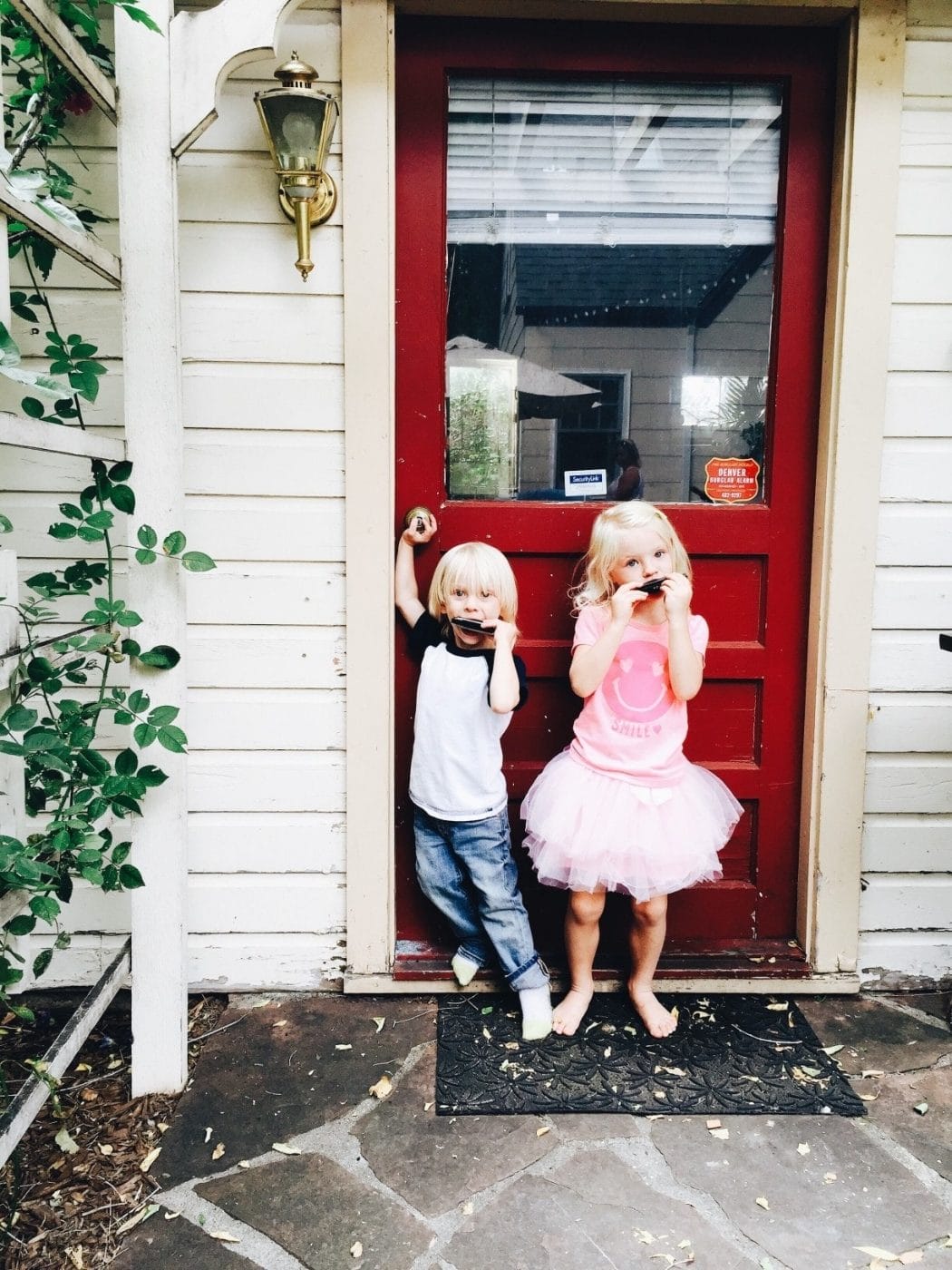 6 expert ways to stop sibling rivalry