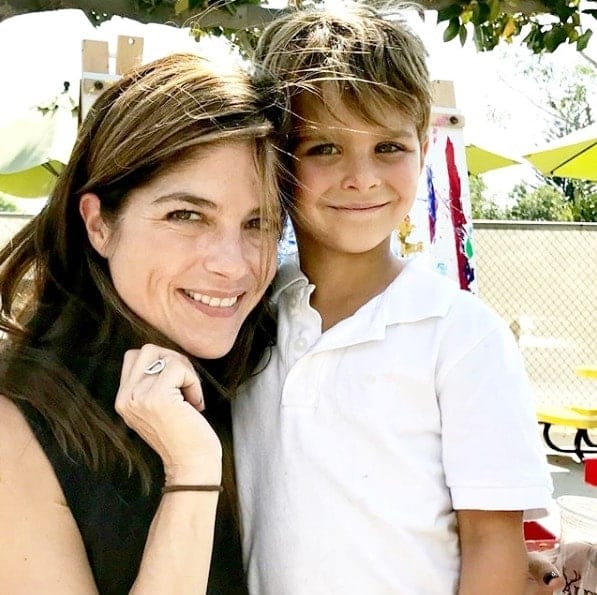 Selma Blair has an important message for single moms—you don’t have to do this alone