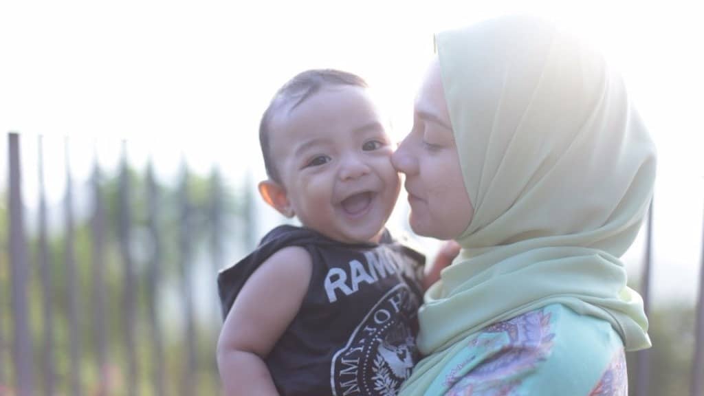 How to start practicing mindful parenting, today