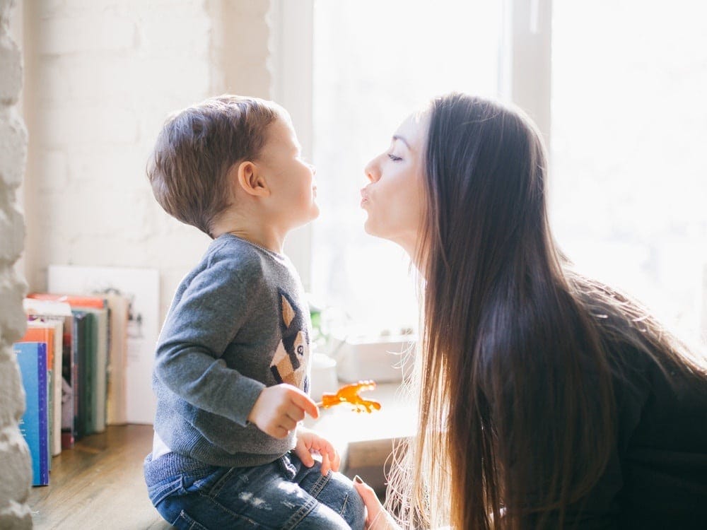 Millennial mamas embrace #honestmotherhood—and other things we learned in 2017