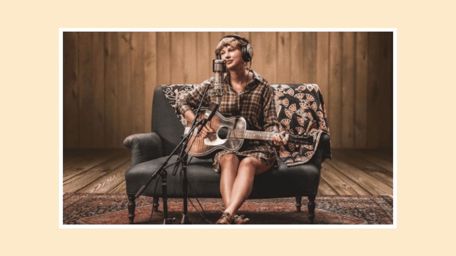 Taylor Swift just gave $13,000 to 2 struggling moms