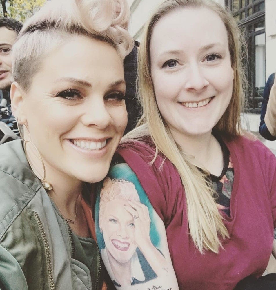 Pink cried at the grocery store with a fellow mom—inspiring us all to be more vulnerable