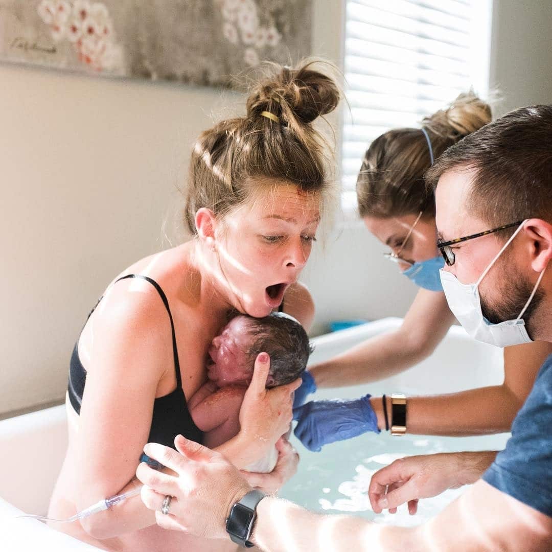 This viral birth photo captures the moment a mama learned she’d had a son