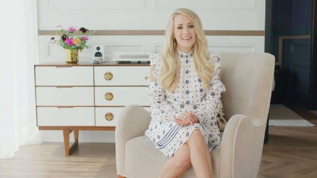 Carrie Underwood’s baby has the most adorable reaction to his mom singing