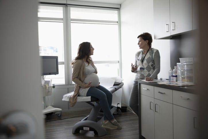 Doulas are not welcome with this OBGYN—and it is wrong on so many levels